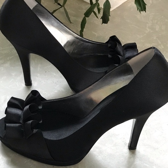 nina black evening shoes
